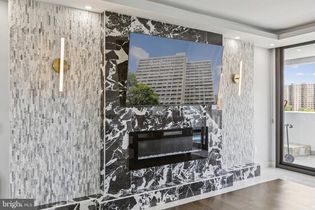 Building Photo - 6101 Edsall Rd