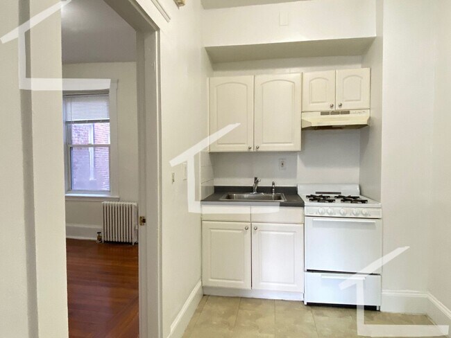 Building Photo - Packard's Corner Area, Heat, Hot Water Inc...