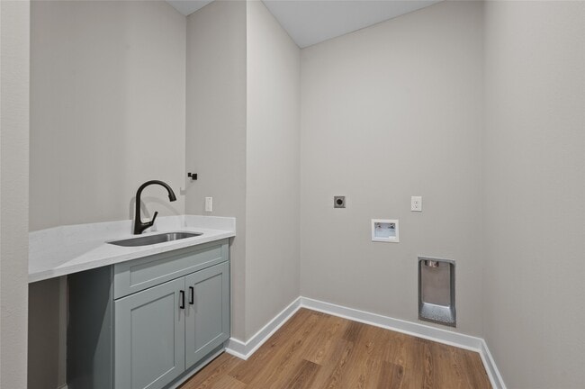 Building Photo - 28407 Champion Oaks Dr