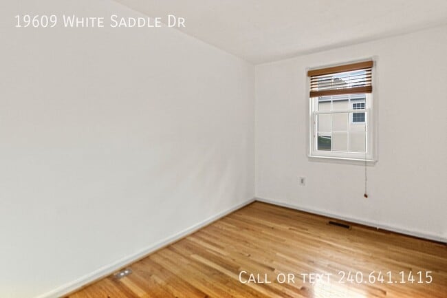 Building Photo - 19609 White Saddle Dr