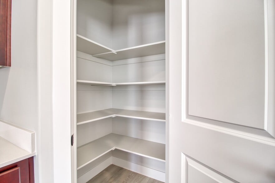 Walk in Pantry - 2020 N 3830 W