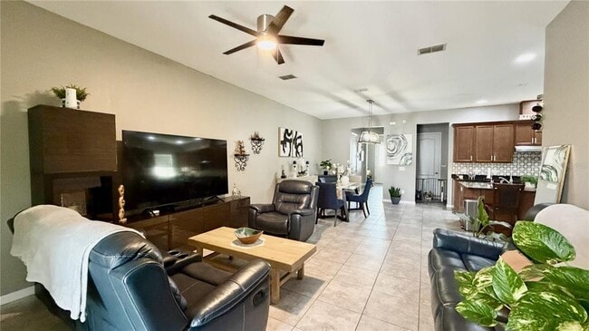 Building Photo - 9160 Olmo Ct