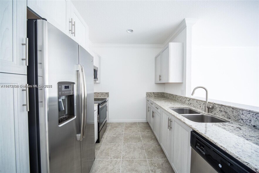Building Photo - 5784 Monterra Club Dr