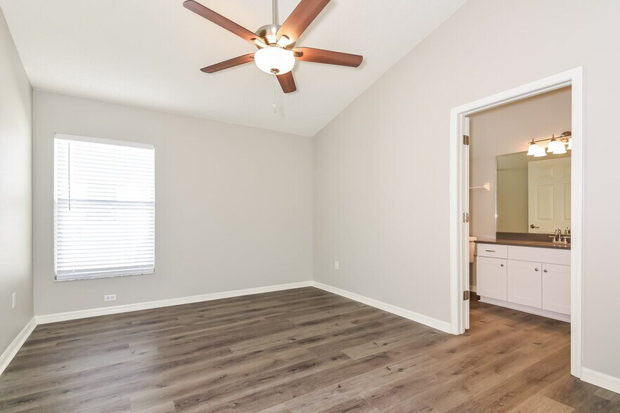 Building Photo - 22649 St Thomas Cir