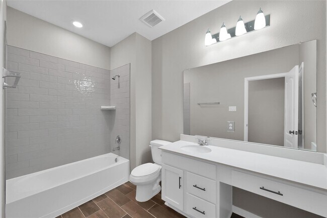 Building Photo - 610 Coyote Cyn Ct