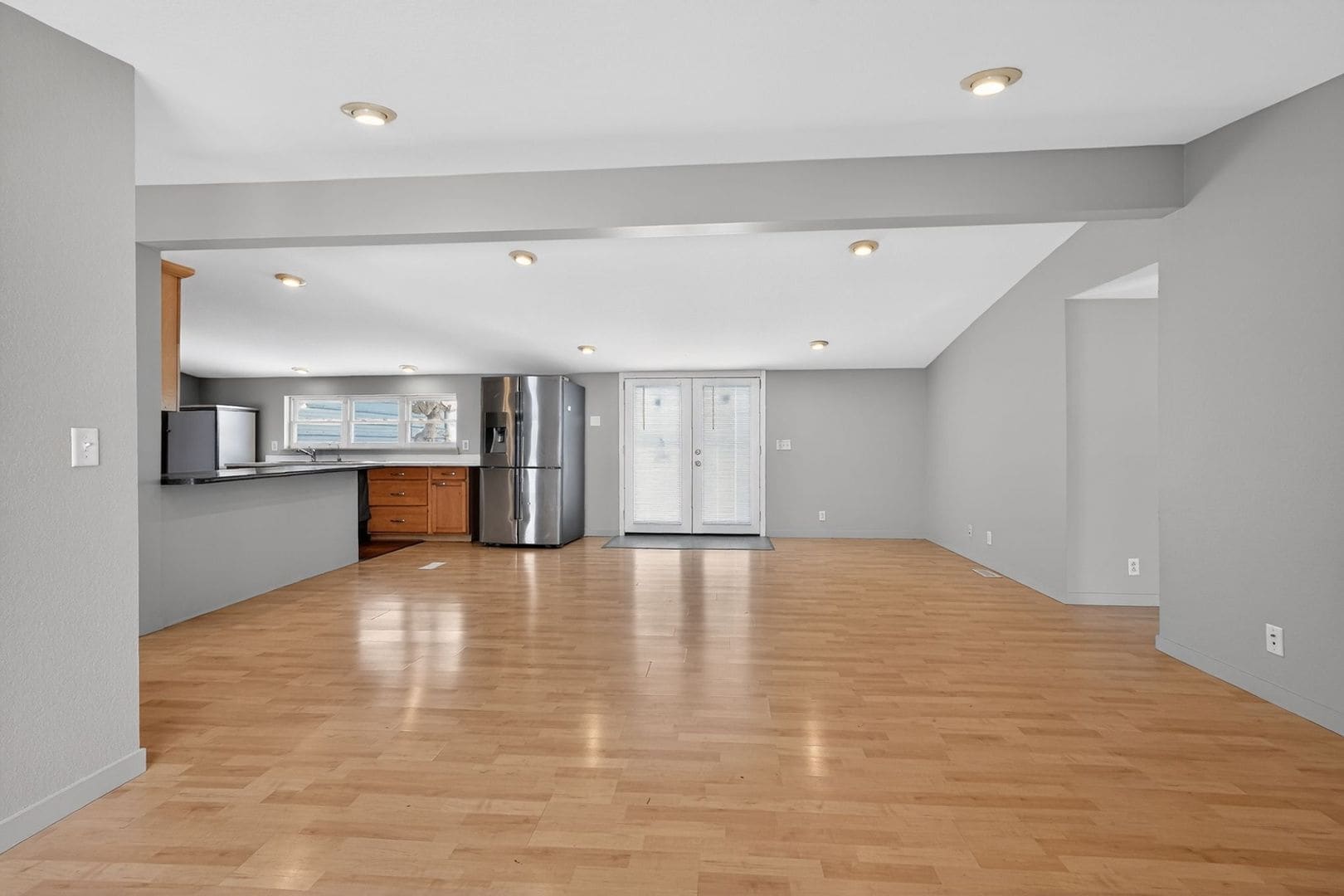 Building Photo - 18025 Doehrman Rd