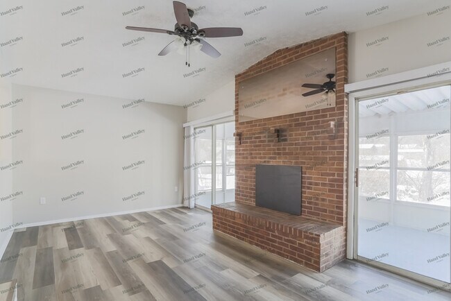 Building Photo - 3715 Big Walnut Dr