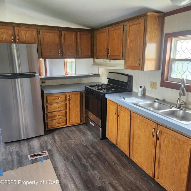 Building Photo - 424 Flamingo Ct