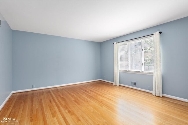 Building Photo - 15838 Windmill Pointe Dr