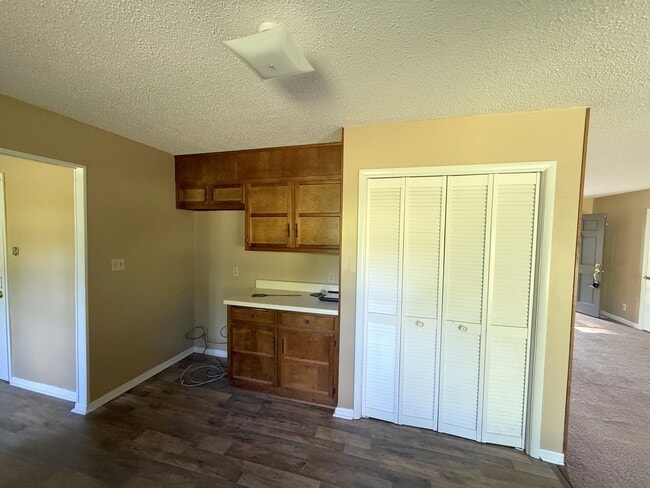 Building Photo - 6079 Wall Triana Hwy