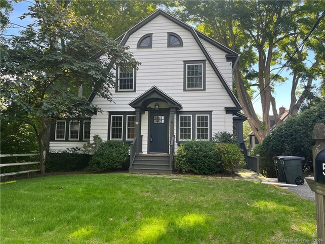 Primary Photo - 52 Washington Ave