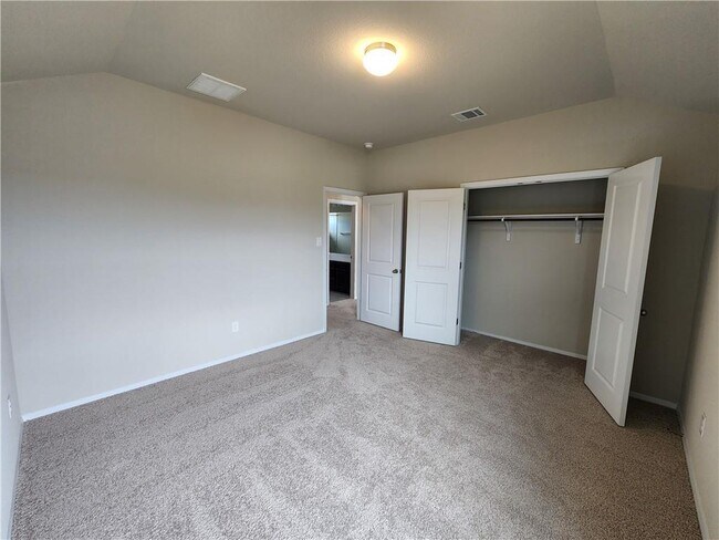 Building Photo - 11400 Milano Dr