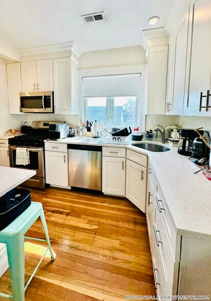 Building Photo - 314 Cornell St