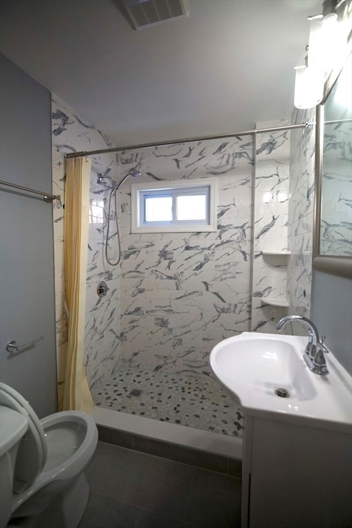 Building Photo - 221 S Central Ave