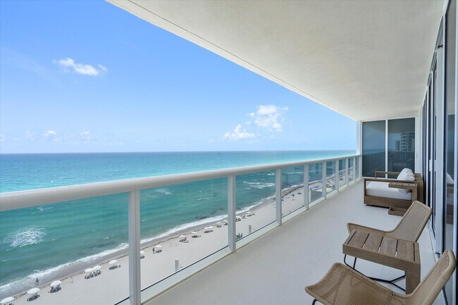 Building Photo - 1830 S Ocean Dr