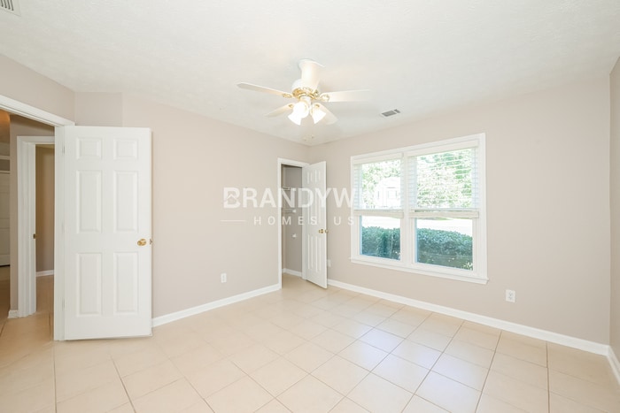 Building Photo - 3639 TraddSprings Way