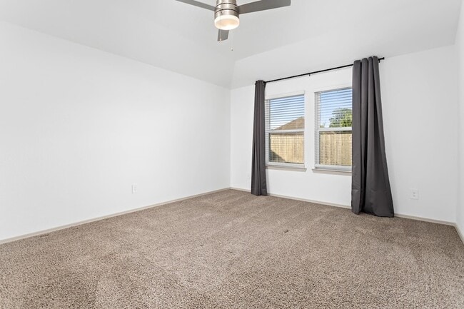 Building Photo - 6715 Riplee St