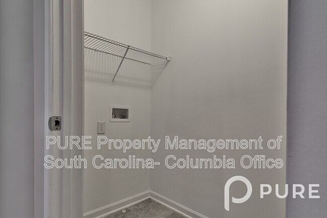 Building Photo - 340 Longfellows Ln