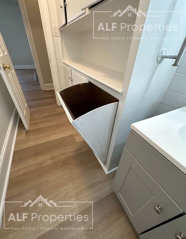 Building Photo - Newly Renovated 2-Bedroom Home on a Corner Lot