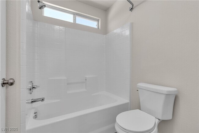 Building Photo - 7820 Milkweed Ct