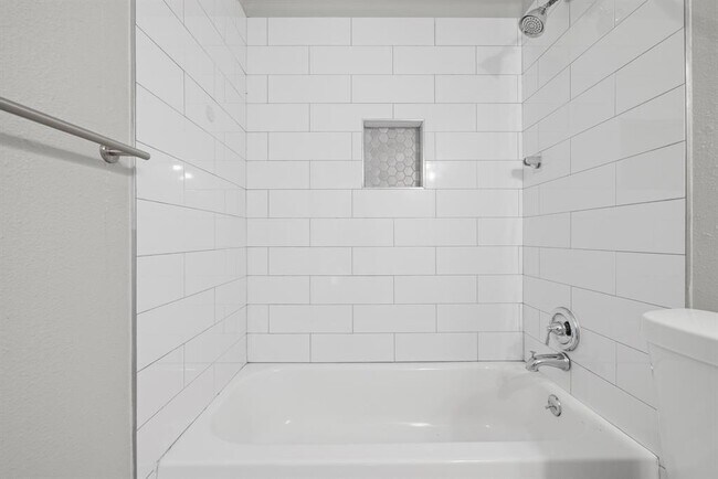 Building Photo - 3201 Mossrock Dr