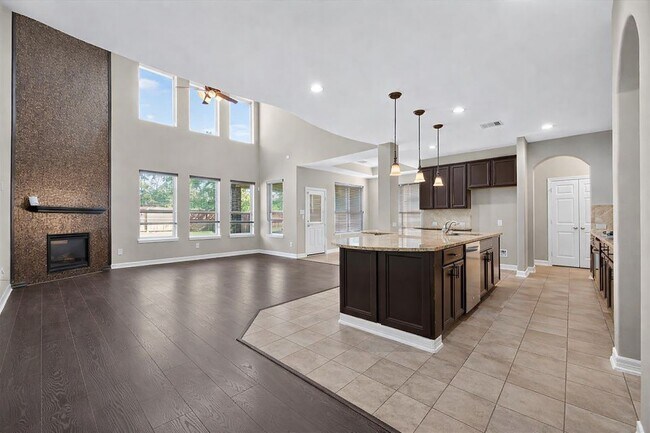 Building Photo - 22743 Adrift Row Ln