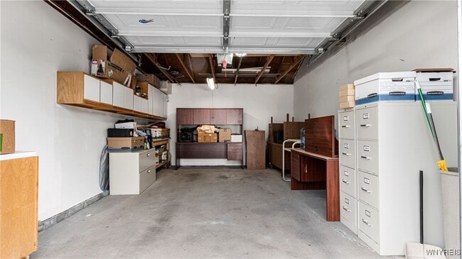 Building Photo - 1175 Youngs Rd