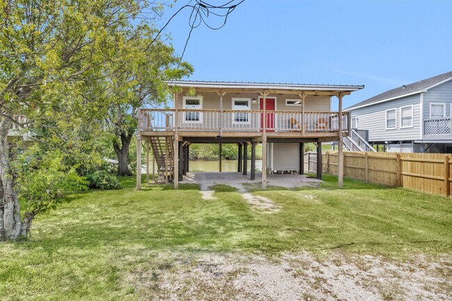 Building Photo - 219 Leeward Way