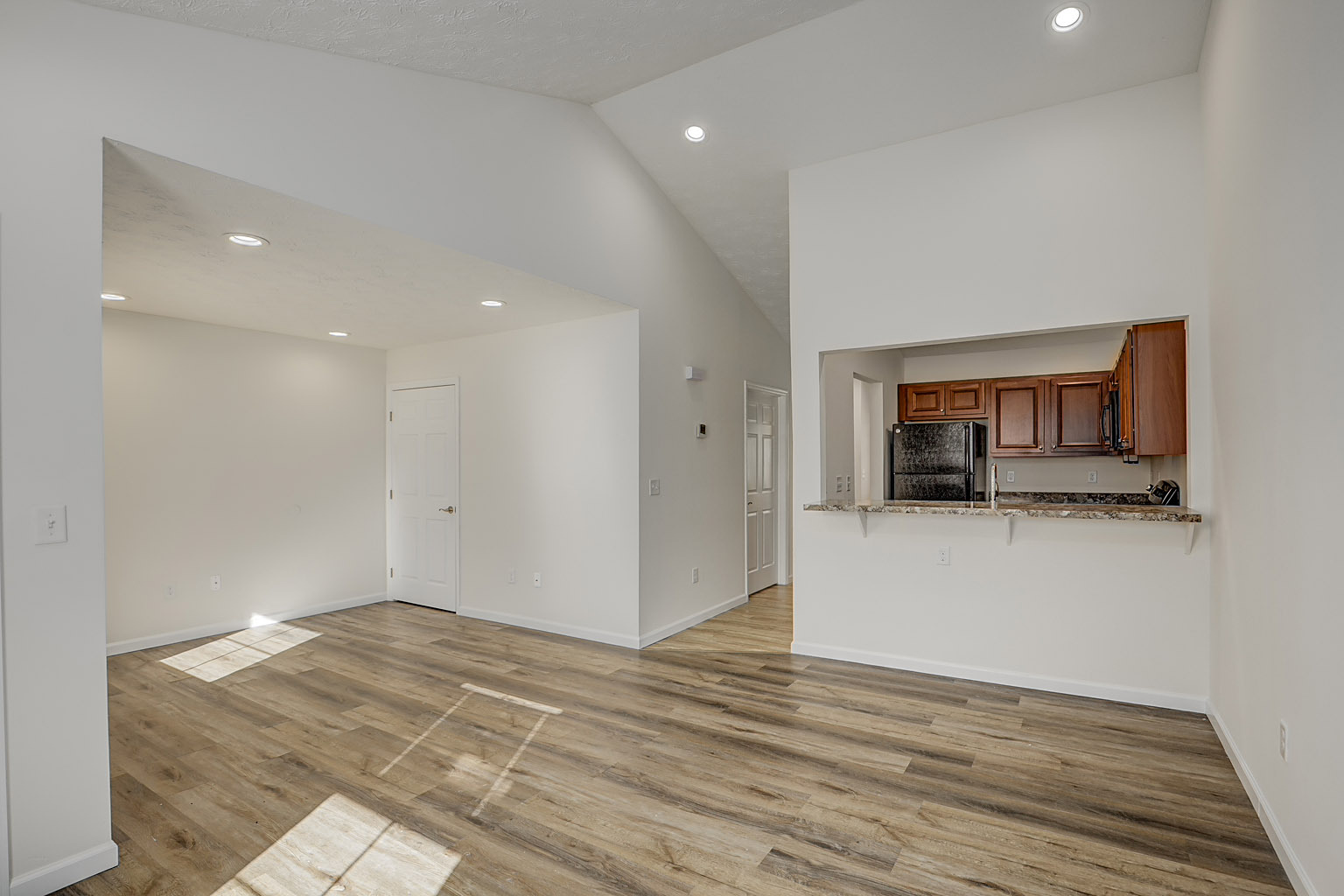 Building Photo - 1217 Sparta Dr