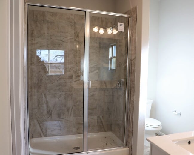 Building Photo - 612 Parkfield Ln