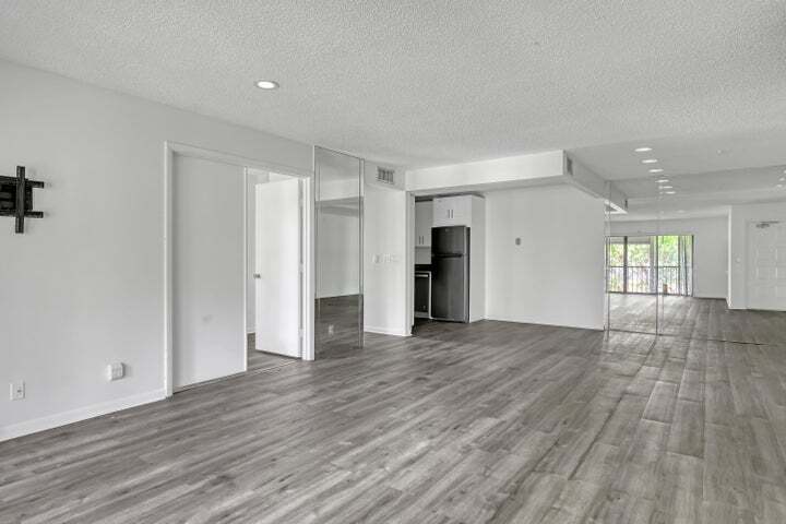 Building Photo - 3618 Alder Dr