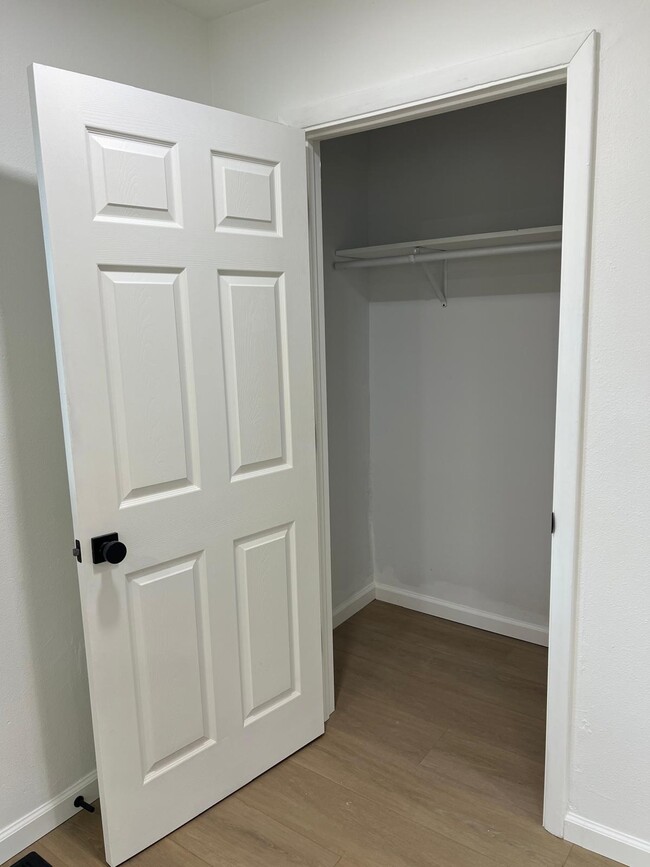 Extra hallway closet storage - 212 Wall St