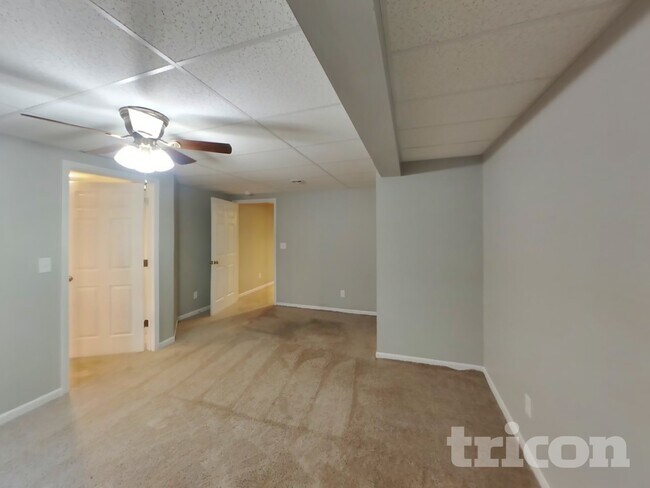 Building Photo - 4331 Clearbrook Ln