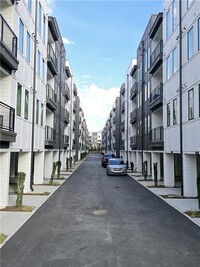 Building Photo - 371 Grant Cir SE
