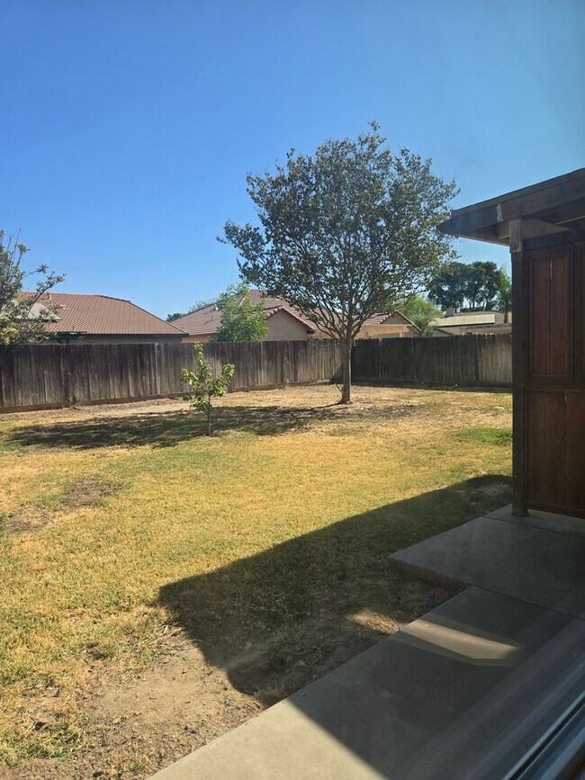 Building Photo - 3 BR 2 BA available soon
