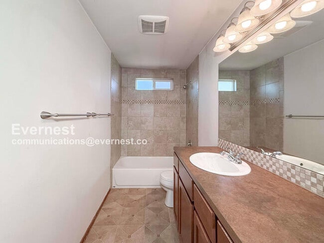 Building Photo - 14504 Ash Way