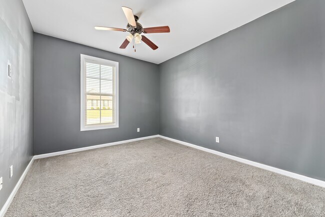 Building Photo - 103 Allisha Ct