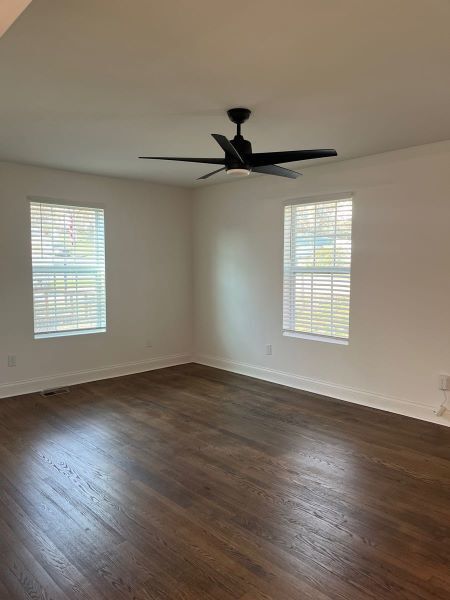 Building Photo - Adorable 2bd/2ba in Lincoln Park