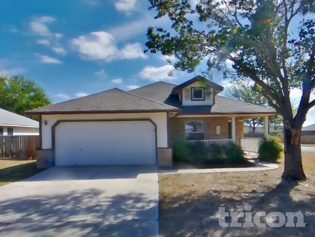 Building Photo - 228 Fall Creek Dr