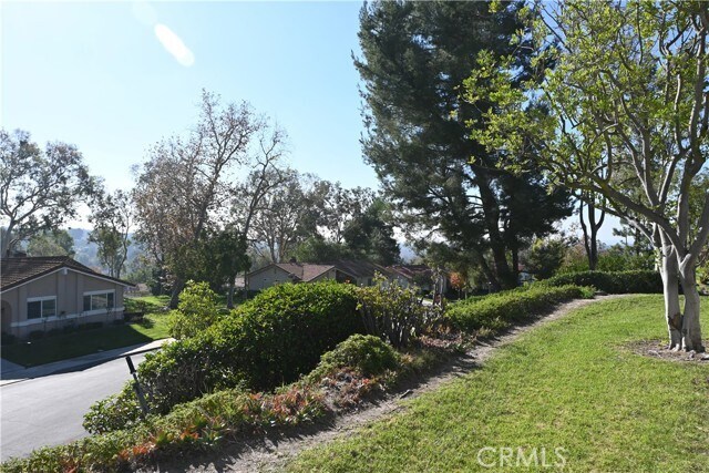 Building Photo - 28132 Via Chocano