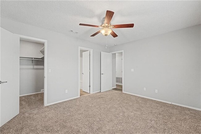 Building Photo - 4378 W Thrasher Dr