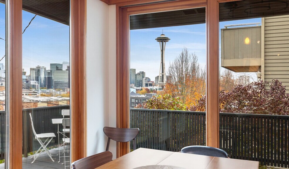 Building Photo - 173 Aloha St