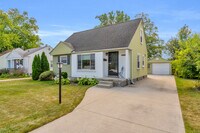 Building Photo - 3711 Normandy Rd