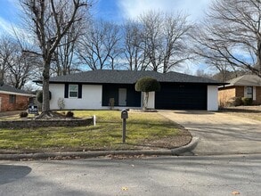 Building Photo - 3200 S 56th St