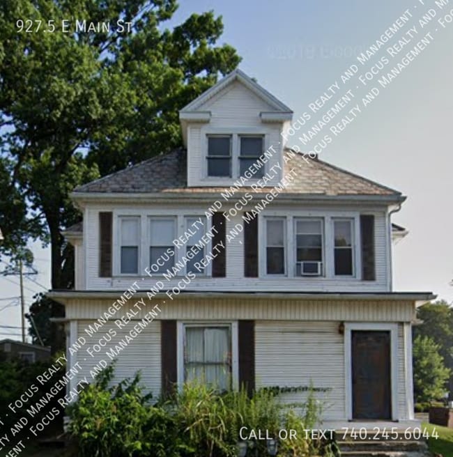 Building Photo - 927.5 E Main St