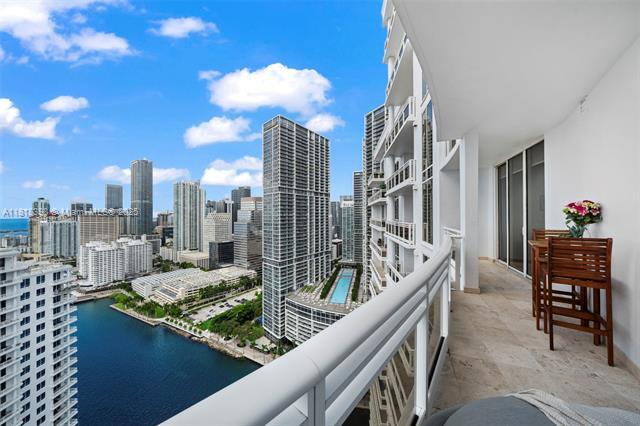 Building Photo - 901 Brickell Key Blvd