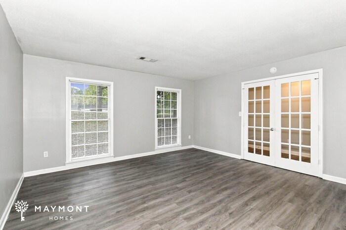 Building Photo - 4309 Ridgewood Rd