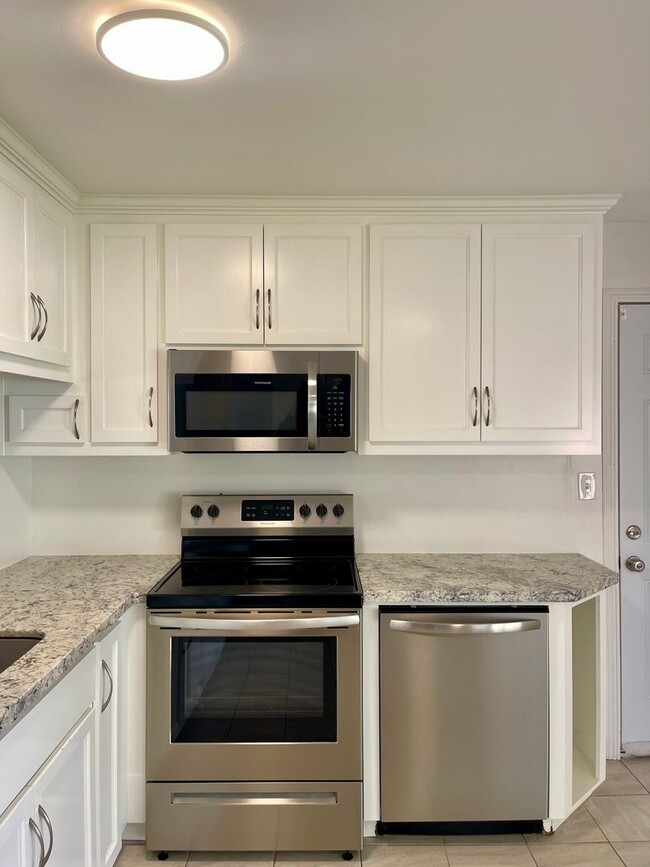 Building Photo - Charming 2B/1B Home in Atascadero