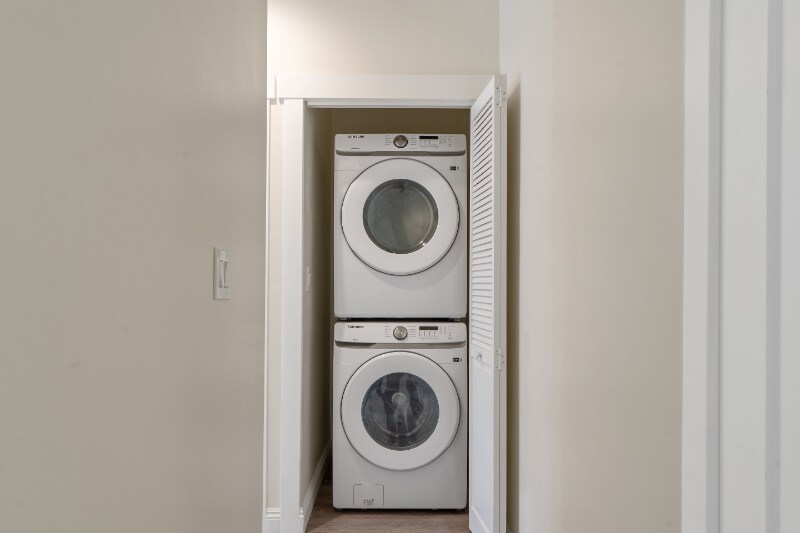 Building Photo - 3918 Dalton Ave