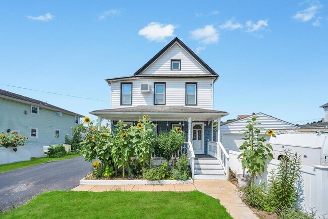 Primary Photo - 10 Harrison Ave